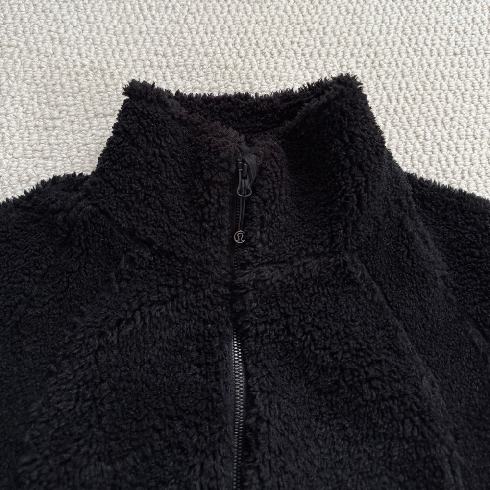 Lululemon Long Textured Fleece Jacket in Black Size 2 - Picture 8 of 10